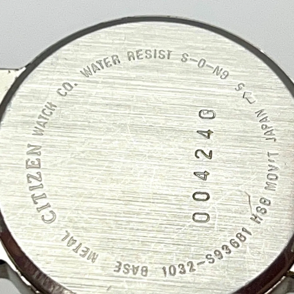 Citizen Vintage Petite Round Black Silver and Gold tones Ladies Watch Working